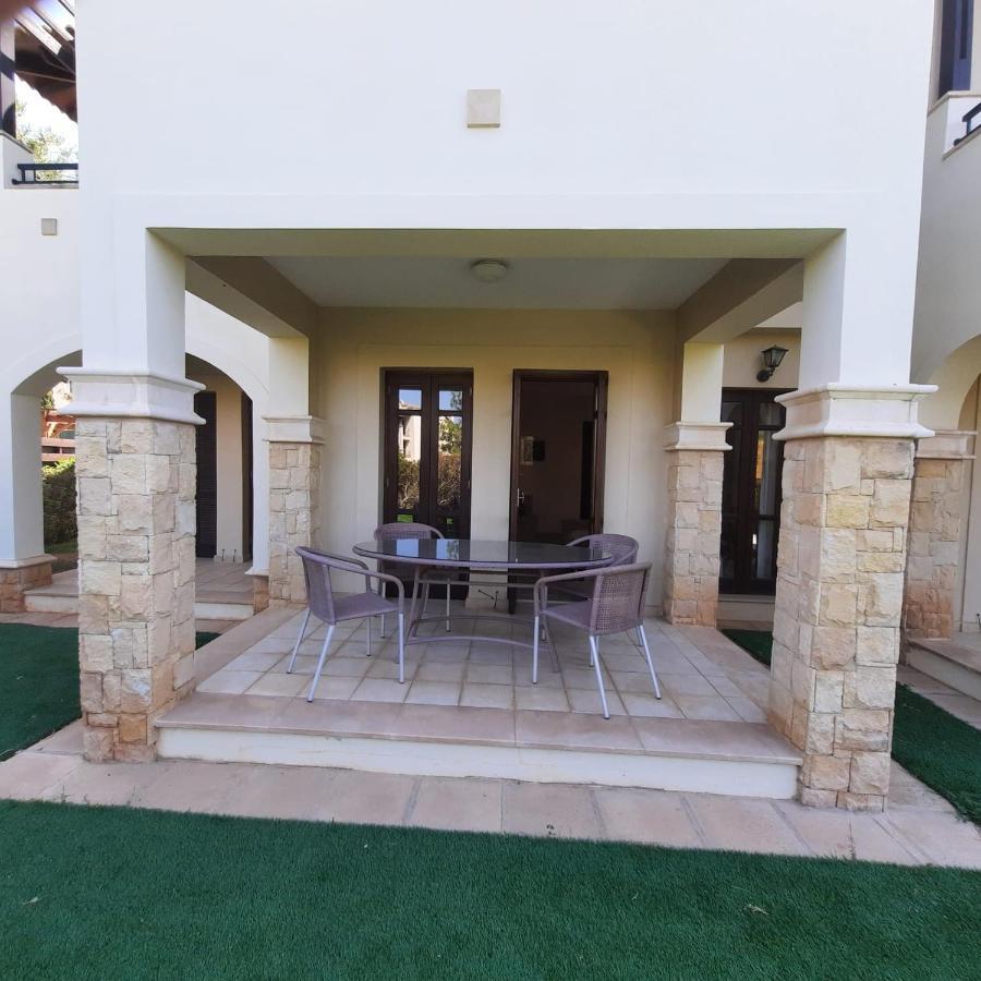 Helios Heights Spirits, Aphrodite Hills Golf Resort Kouklia Exteriör bild
