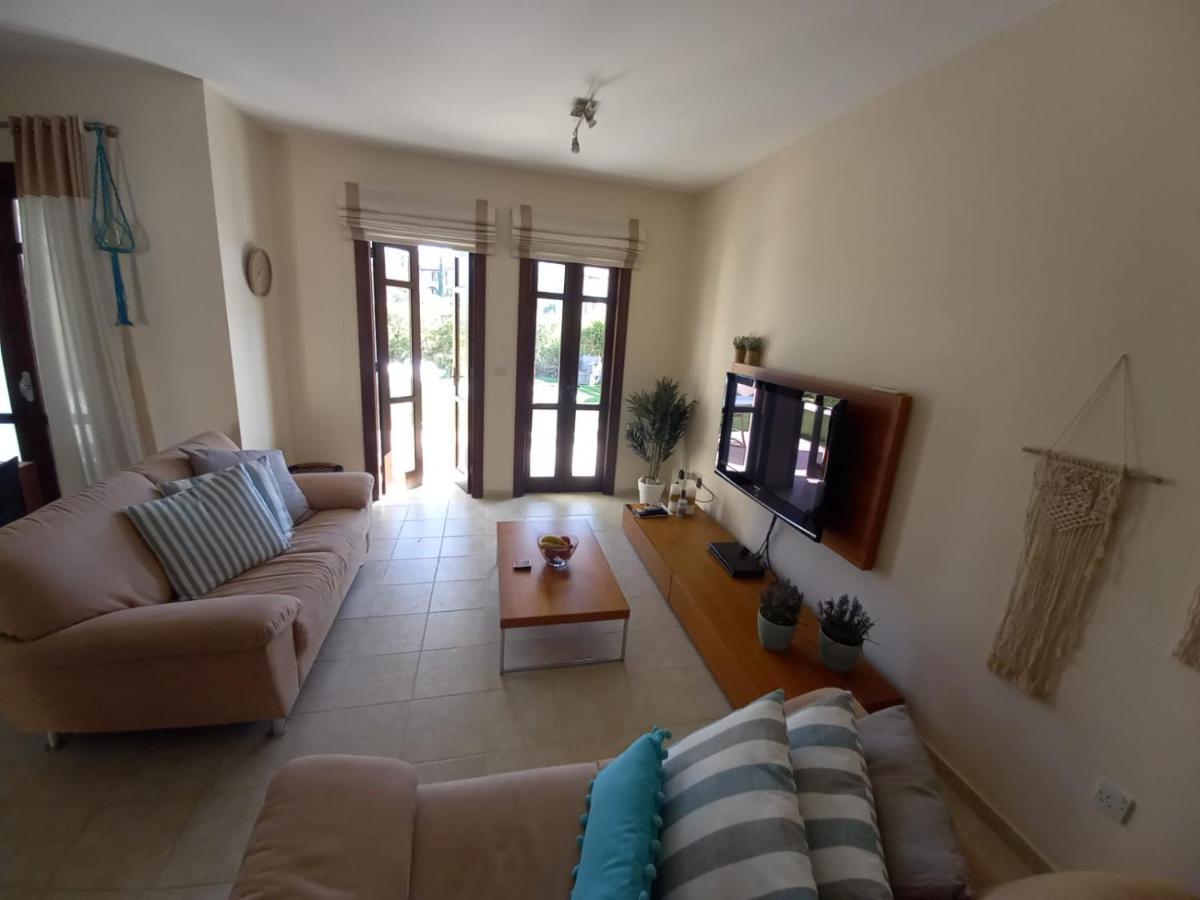 Helios Heights Spirits, Aphrodite Hills Golf Resort Kouklia Exteriör bild